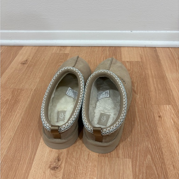 UGG Tasman Slippers - Picture 3 of 5